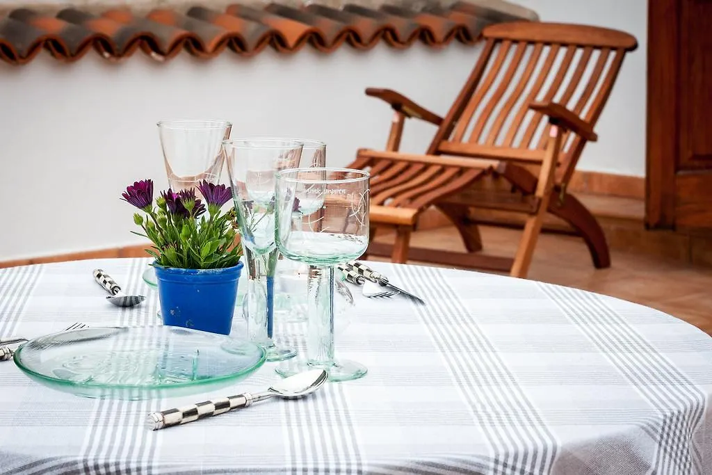 Ecoverode Hotel Emblematico Vegetariano Vegano Arona 3*,